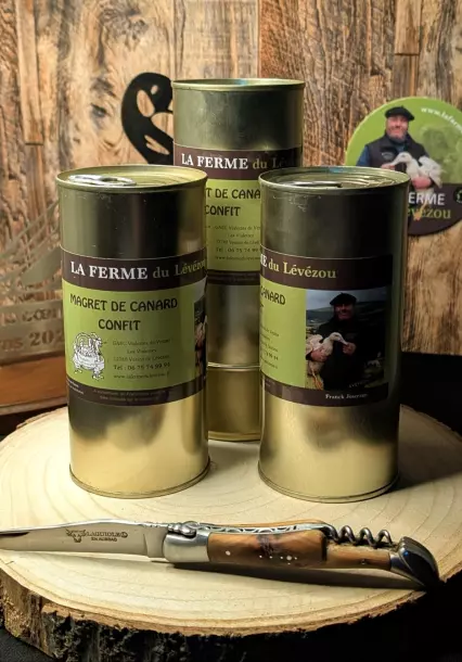 Conserves de magret de canard confits | LA FERME du Lévézou