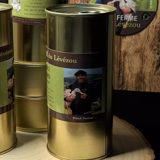 Cou Farci de Canard au Foie Gras (35%) - LA FERME du Lévézou | Artisanal & Raffiné  